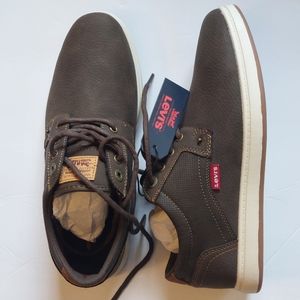 Levi's mens brown/tan comfort insole shoes size 7.5